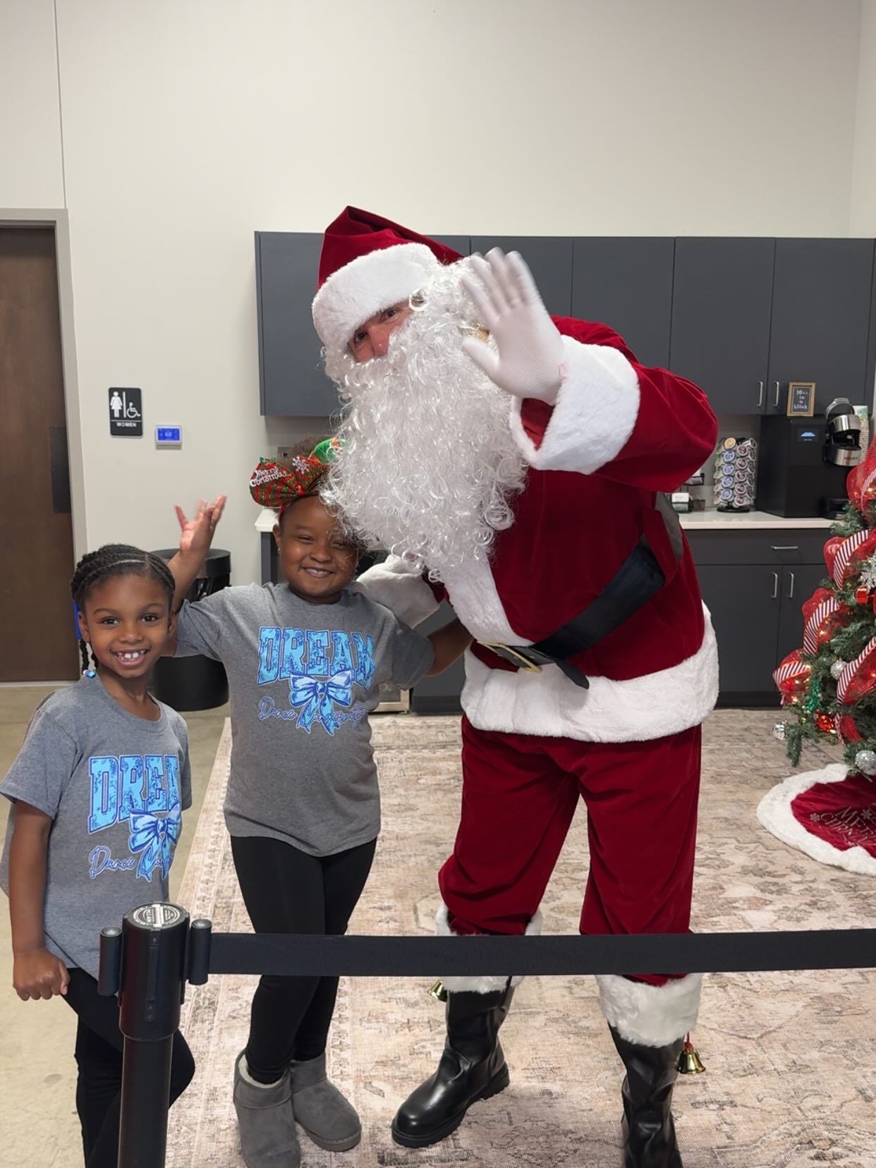 590419045_17983564406925562_7775996737693463607_n